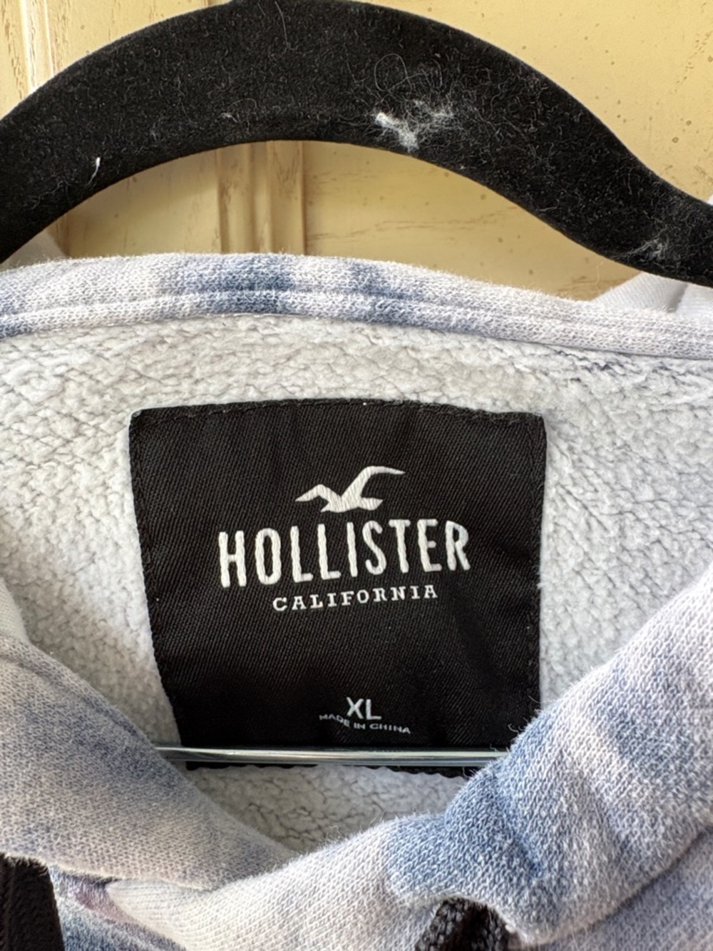 Hollister Men’s Blue and White Tie-Dye Crewneck Hoodie - Picture 2 of 7